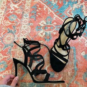 Steve Madden black heels